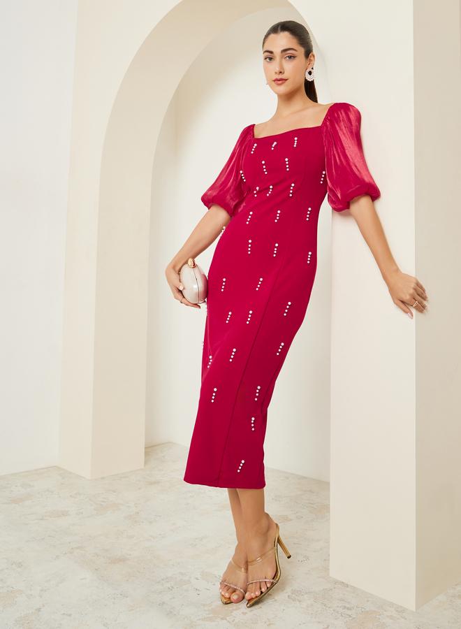 ستايلي فستان ميدي عنابي مزين بأكمام منفوخة وقصة ضيقة - Image 5